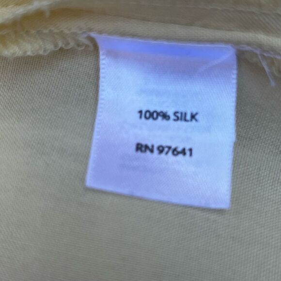 J.JILL SOLID 100% SILK LONG SLEEVE BUTTON DOWN SHIRT CHEST POCKETS YELLOW SIZE M - Picture 8 of 11